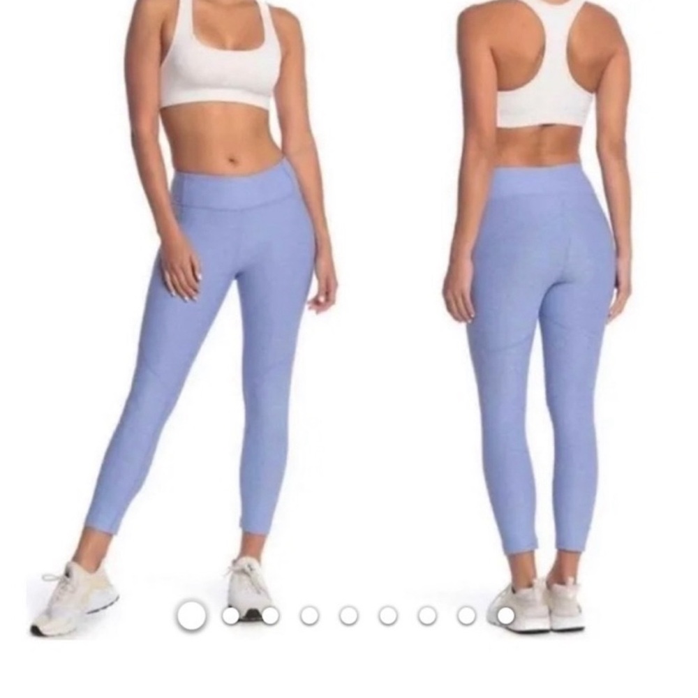 Outdoor Voices 3/4 Leggings in Lilac